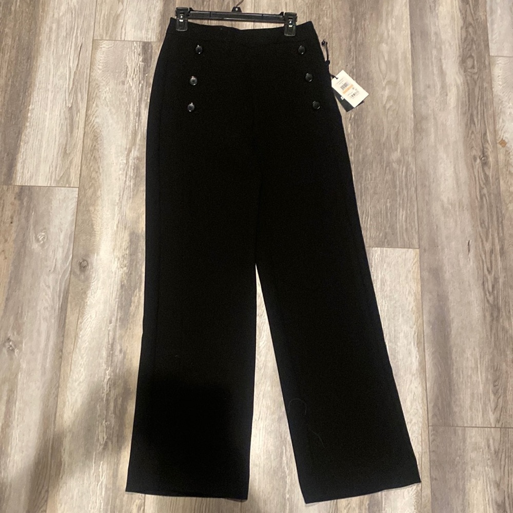 Black DKNY slacks NWT size 2